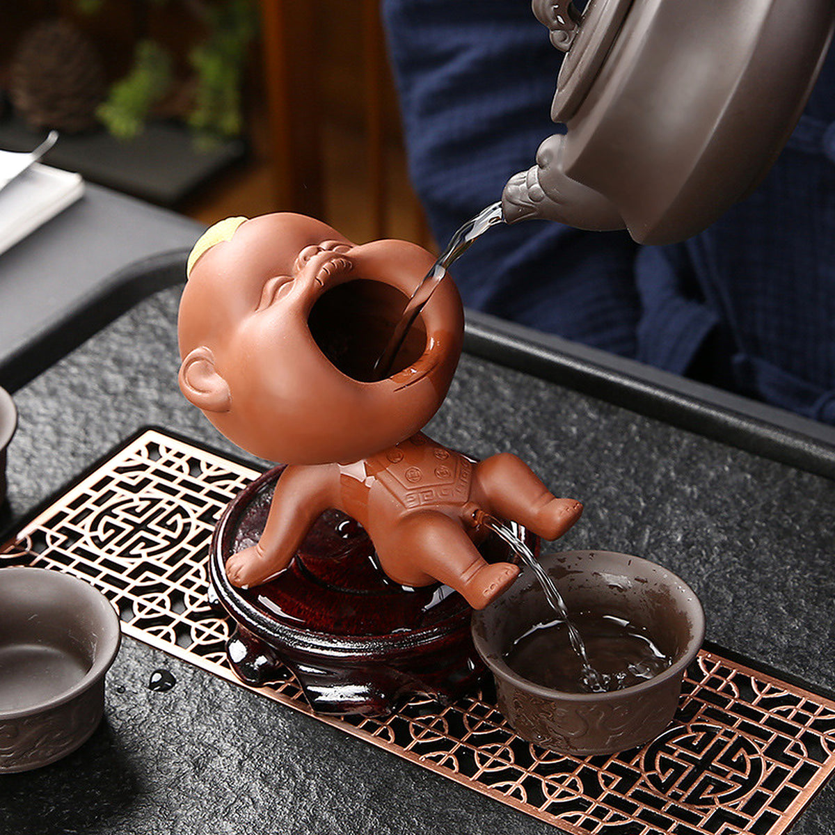 Funny Water-Pouring Tea Pet