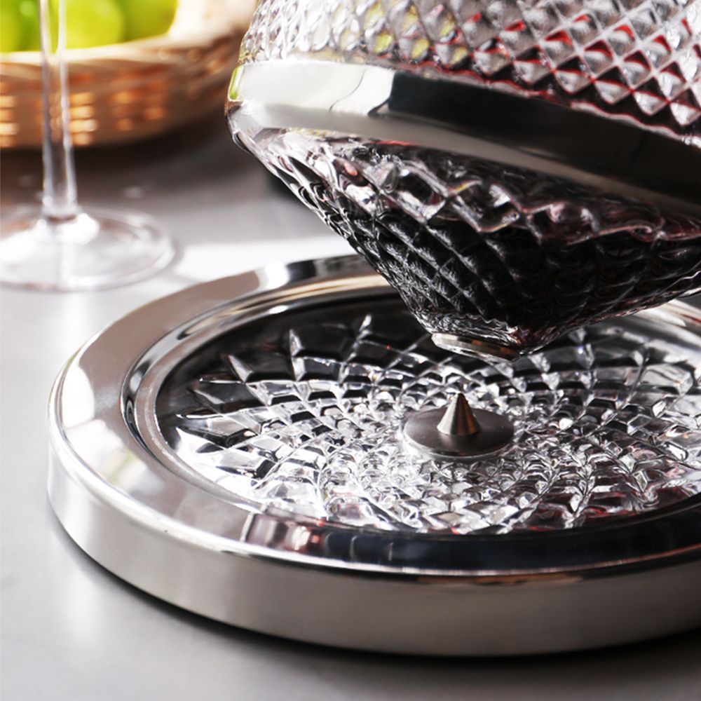 Faceted Swivel Wine Decanter