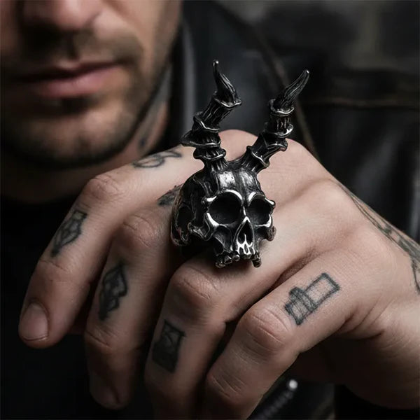 Vintage Punk Ram's Horn Skull Ring