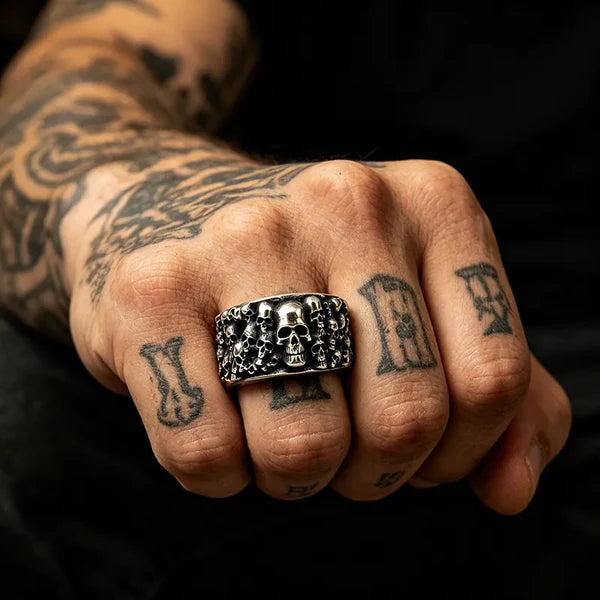 Multi Skull Oval Ring